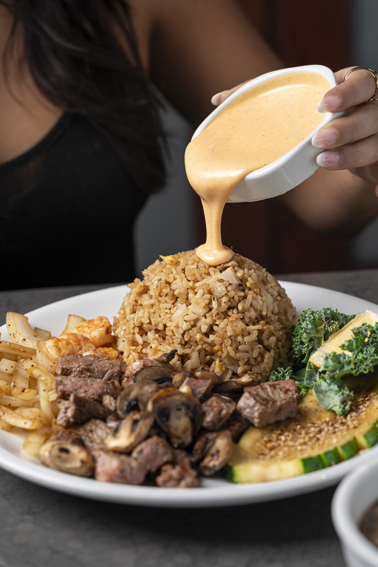 Benihana’s Power Lunch delivers a full 3-course hibachi meal starting at just $15.95—perfect for your midday break, business lunch, or a well-earned escape from the office.